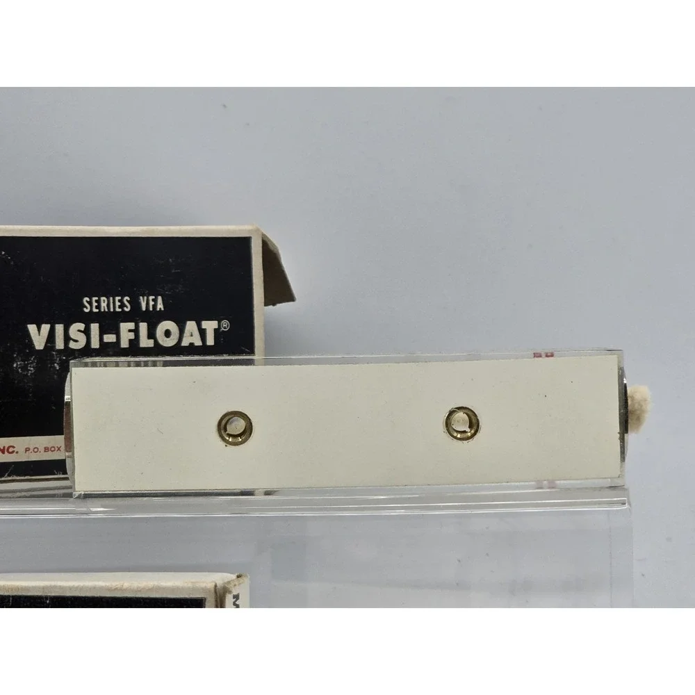 2 Lot NOS Dwyer VFA-44- EC Visi-Float Acrylic Flowmeter 0-40 GPH Air Made in USA